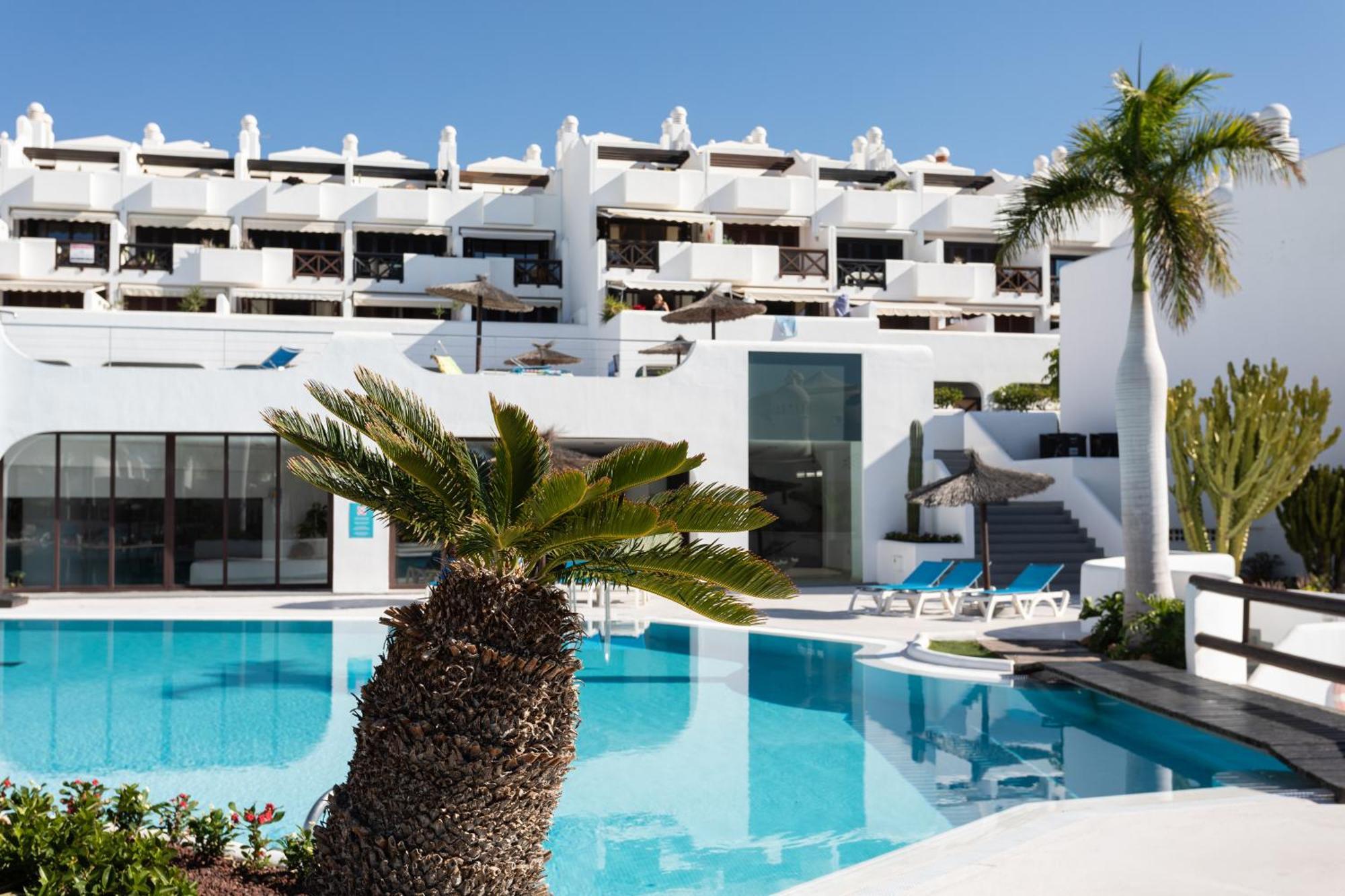 The Paradise Suites By Anne, Charm Apartment In Adeje Адехе Екстериор снимка