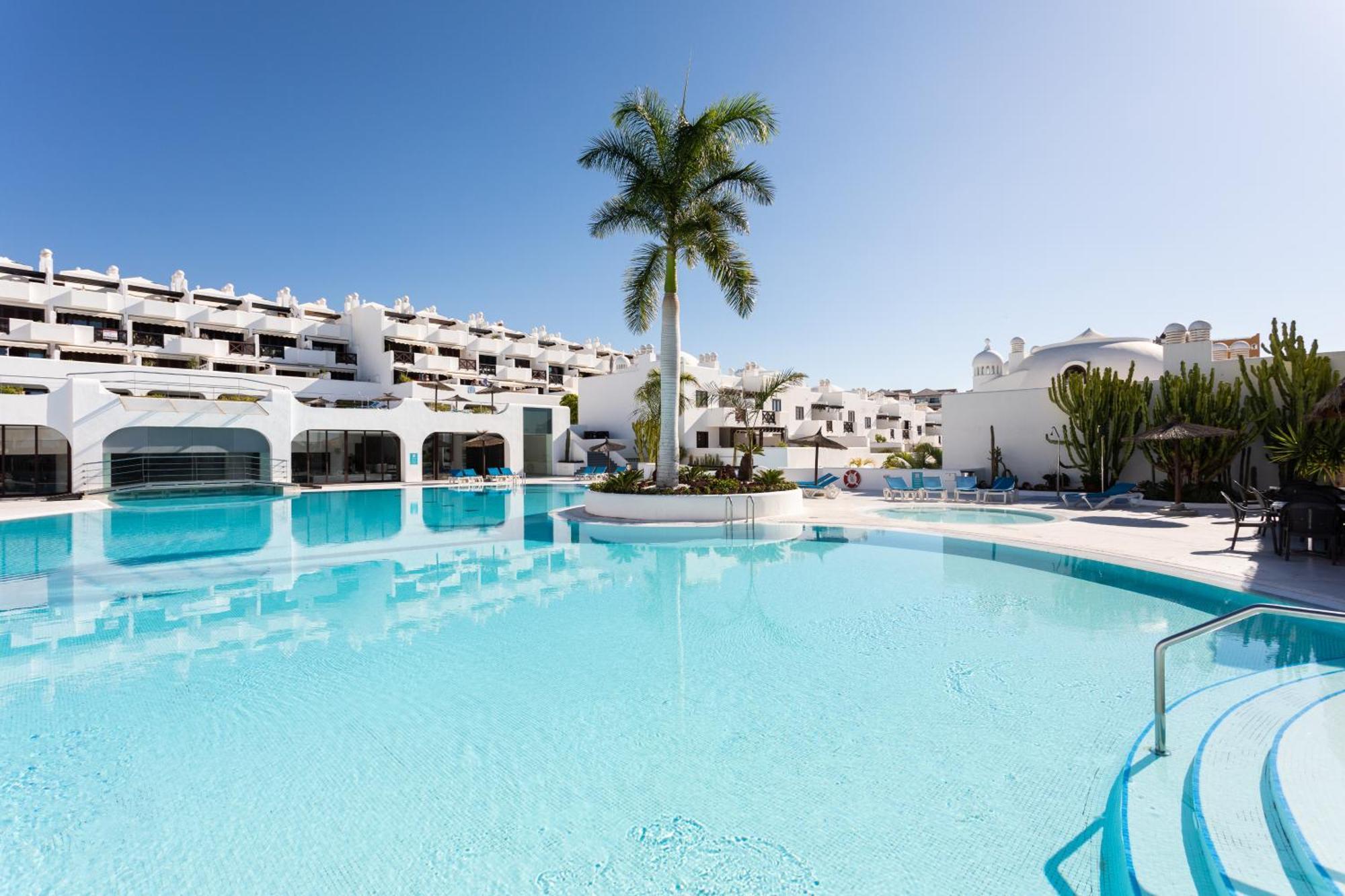 The Paradise Suites By Anne, Charm Apartment In Adeje Адехе Екстериор снимка